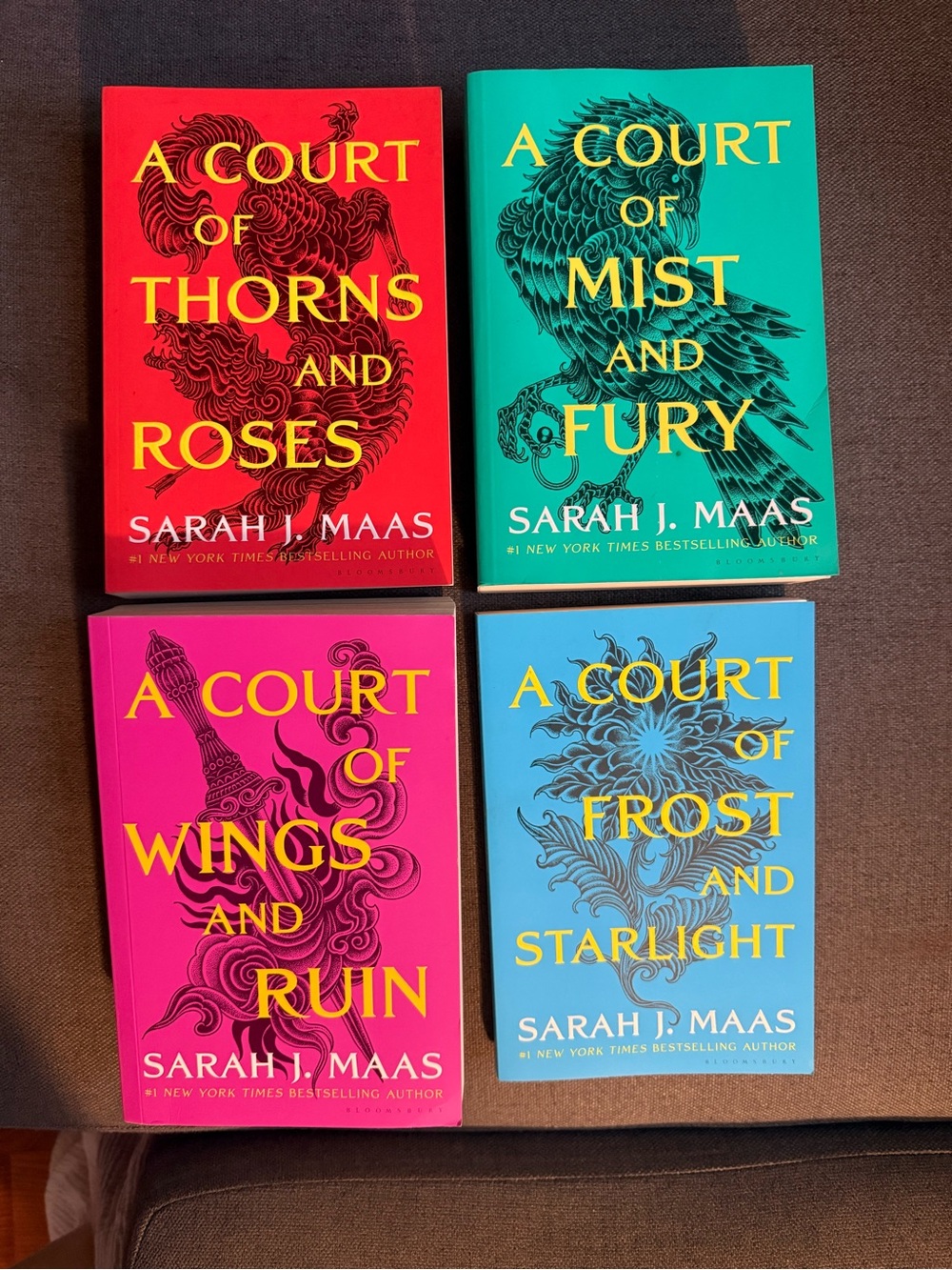 A Court Of Thorns and Roses Book Set